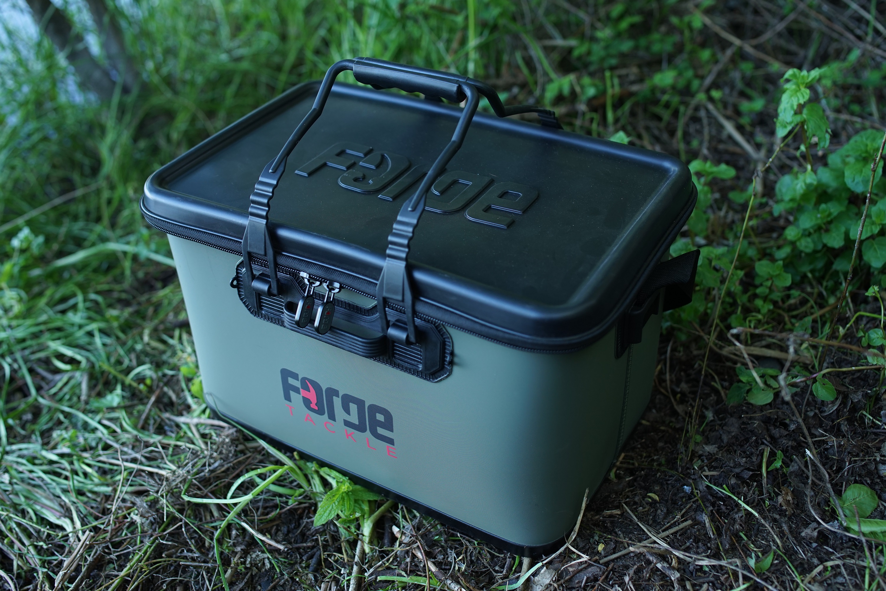 Forge Tackle Table Top Bag XL